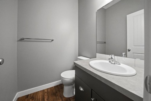 15 Tallman Close, Red Deer, AB - Indoor Photo Showing Bathroom