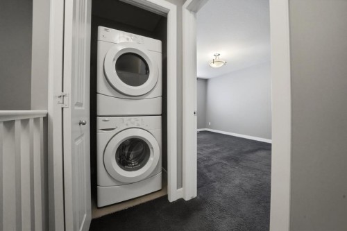 15 Tallman Close, Red Deer, AB - Indoor Photo Showing Laundry Room