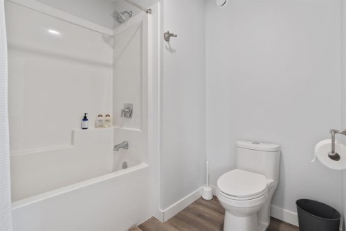 49274 Range Road 225, Rural Leduc County, AB - Indoor Photo Showing Bathroom