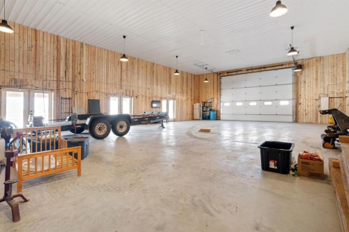 49274 Range Road 225, Rural Leduc County, AB - Indoor Photo Showing Garage