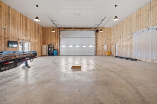 49274 Range Road 225, Rural Leduc County, AB - Indoor Photo Showing Garage
