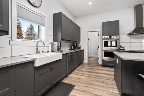 49274 Range Road 225, Rural Leduc County, AB - Indoor Photo Showing Kitchen With Upgraded Kitchen
