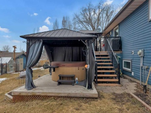 16 Markle Crescent, Red Deer, AB - Outdoor