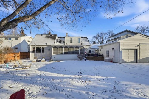 3722 44 Avenue, Red Deer, AB - Outdoor