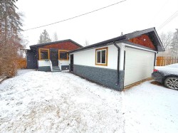 101 Lakeview Avenue Gull Lake, AB T4L 2N1