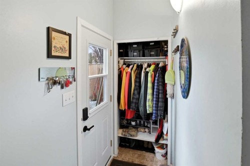 39 Norris Close, Red Deer, AB - Indoor