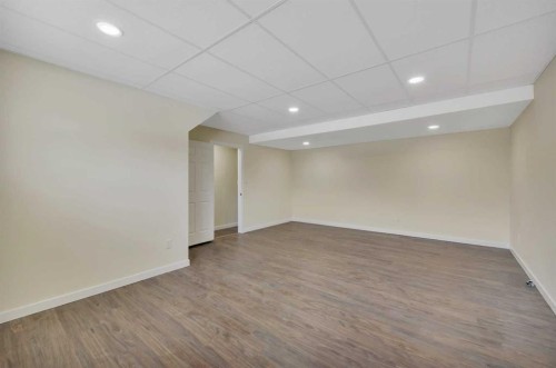 27 Gregson Crescent, Red Deer, AB - Indoor Photo Showing Other Room