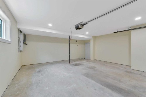 27 Gregson Crescent, Red Deer, AB - Indoor