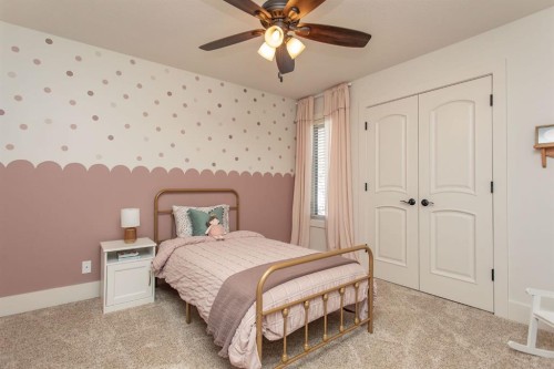 21 Dandell Close, Red Deer, AB - Indoor Photo Showing Bedroom