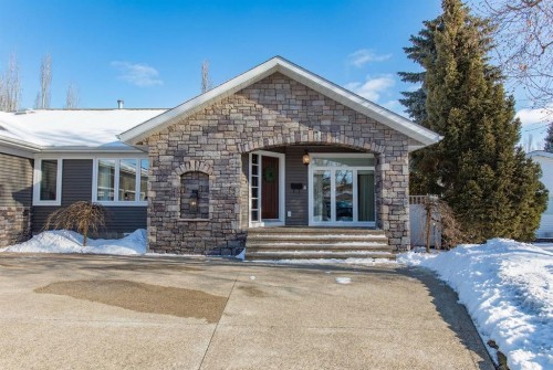 21 Dandell Close, Red Deer, AB - Outdoor With Facade
