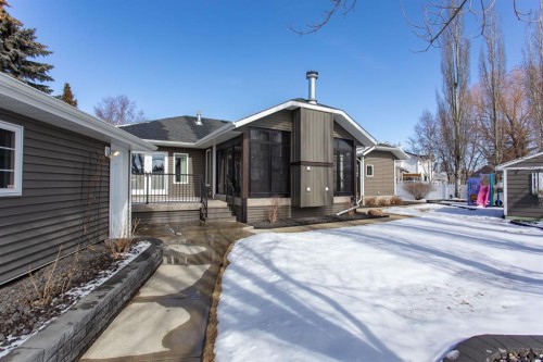 21 Dandell Close, Red Deer, AB - Outdoor