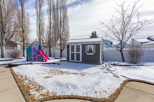 21 Dandell Close, Red Deer, AB - Outdoor