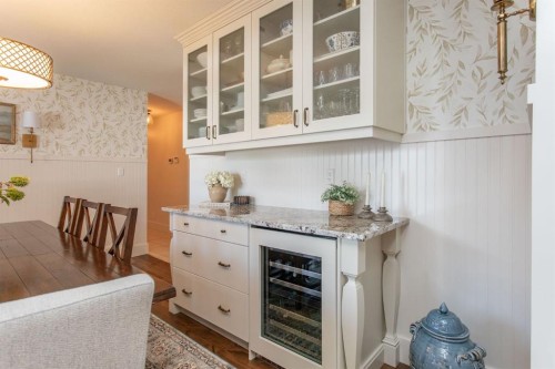 21 Dandell Close, Red Deer, AB - Indoor Photo Showing Other Room