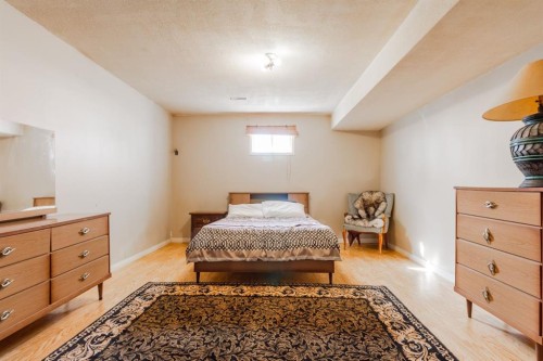 203 Percy Street, Bittern Lake, AB - Indoor Photo Showing Bedroom