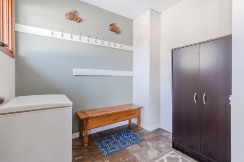203 Percy Street, Bittern Lake, AB - Indoor