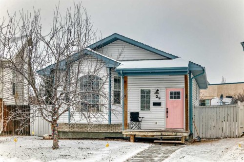 29 Duval Crescent  Red Deer, AB T4R 2Y6