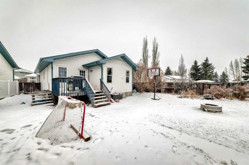29 Duval Crescent, Red Deer, AB - Outdoor