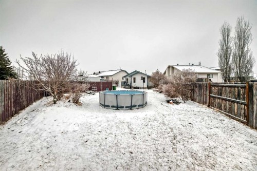29 Duval Crescent, Red Deer, AB - Outdoor With Backyard