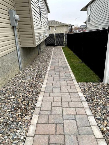 7403 44 Avenue, Camrose, AB - Outdoor