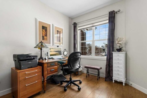 4916 Beardsley Avenue, Lacombe, AB - Indoor Photo Showing Office