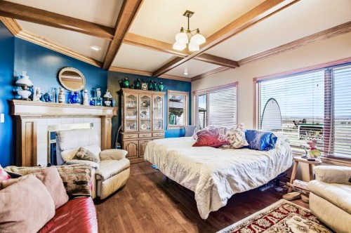 3000 35 Street, Ponoka, AB - Indoor Photo Showing Bedroom