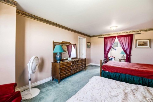 3000 35 Street, Ponoka, AB - Indoor Photo Showing Bedroom