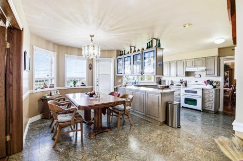 3000 35 Street, Ponoka, AB - Indoor
