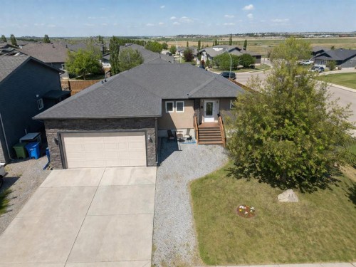 431 Carriage Lane Crossing  Carstairs, AB T0M 0N0