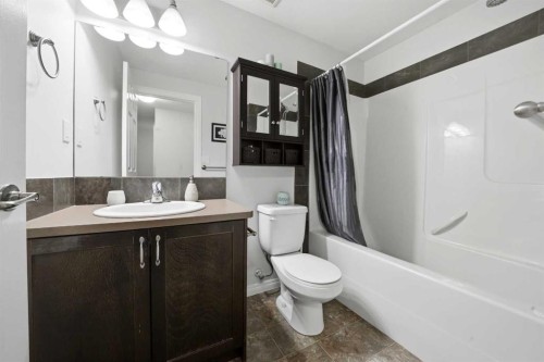 315-69 Ironstone, Red Deer, AB - Indoor Photo Showing Bathroom