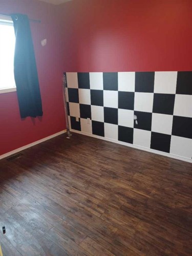 133 Old Boomer Road, Sylvan Lake, AB 