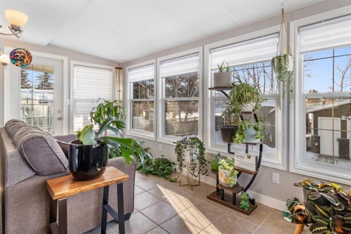 37 Northstar Drive, Lacombe, AB - Indoor