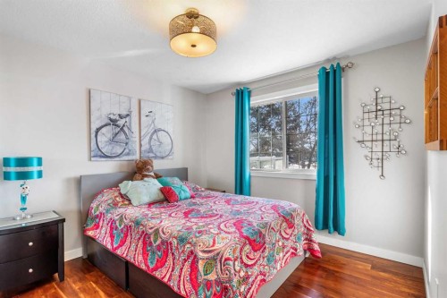 37 Northstar Drive, Lacombe, AB - Indoor Photo Showing Bedroom