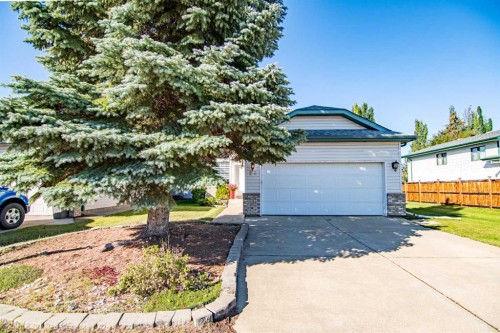 22 Doan Avenue, Red Deer, AB - Outdoor