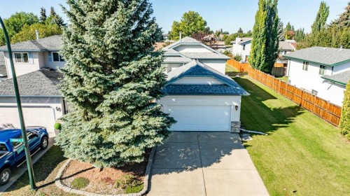 22 Doan Avenue, Red Deer, AB - Outdoor