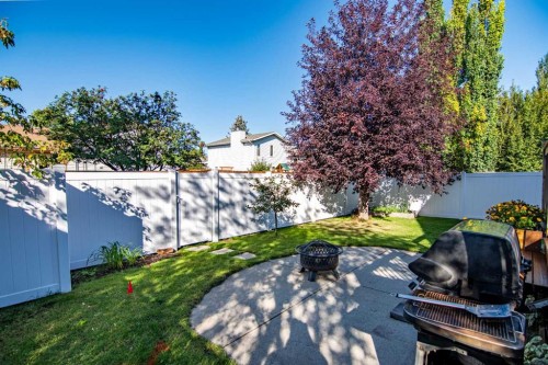 22 Doan Avenue, Red Deer, AB - Outdoor