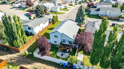 22 Doan Avenue, Red Deer, AB - Outdoor