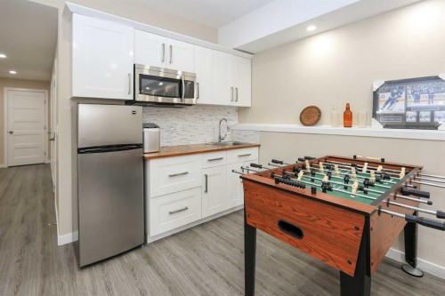267 Lancaster Drive, Red Deer, AB - Indoor Photo Showing Kitchen