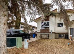 6343 58 Ave Avenue WESTRed Deer, AB T4P 1J1