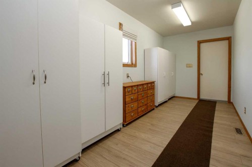 37466 Range Road 263, Rural Red Deer County, AB - Indoor Photo Showing Other Room