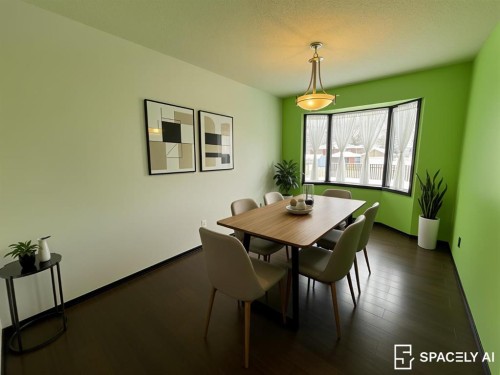 5112 55 Ave, Ponoka, AB - Indoor Photo Showing Dining Room
