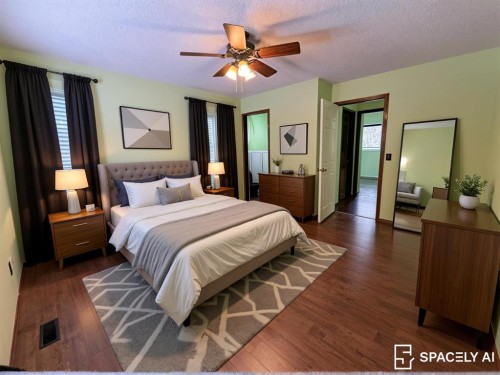 5112 55 Ave, Ponoka, AB - Indoor Photo Showing Bedroom