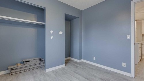 45 Nichols Crescent, Red Deer, AB - Indoor Photo Showing Other Room