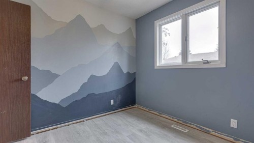 45 Nichols Crescent, Red Deer, AB - Indoor Photo Showing Other Room