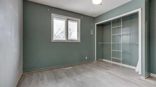 45 Nichols Crescent, Red Deer, AB - Indoor Photo Showing Other Room