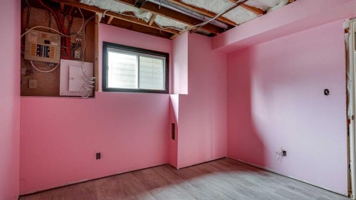 45 Nichols Crescent, Red Deer, AB - Indoor Photo Showing Other Room