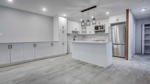 45 Nichols Crescent, Red Deer, AB - Indoor Photo Showing Kitchen With Upgraded Kitchen