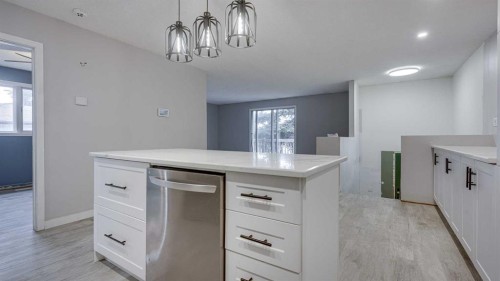 45 Nichols Crescent, Red Deer, AB - Indoor Photo Showing Kitchen