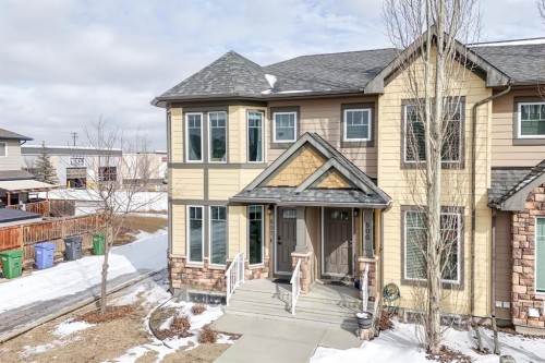 807-30 Carleton Avenue, Red Deer, AB - Outdoor With Facade