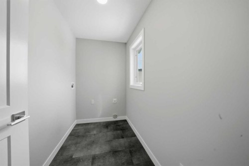 114 Palmer Circle, Blackfalds, AB - Indoor Photo Showing Other Room