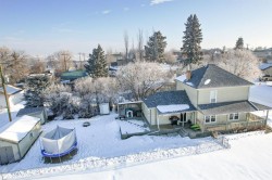 4904 51 Street Alix, AB T0C 0B0